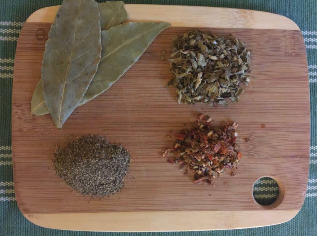 seasonings for tomato sauce