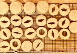 baked cookies